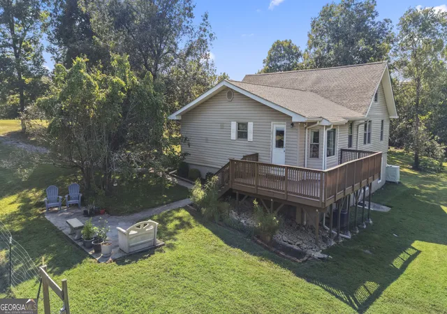 Photo 3 of Single family home for sale at 5522 Highway W 136, Chickamauga, GA 30707 | MLS# 10839751 | Listing updated on 2026-09-27