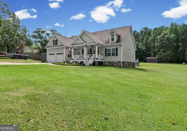 Photo 3 of Single family home for sale at 207 Dr Elliott Rd, Newnan, GA 30263 | MLS# 10843627 | Listing updated on 2026-09-10