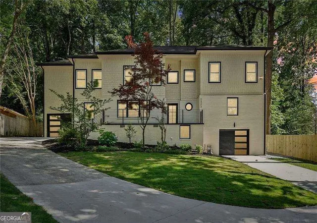 Photo 1 of Single family home for sale at 2423 Melinda Dr NE, Atlanta, GA 30345 | MLS# 10872056 | Listing updated on 2026-10-27