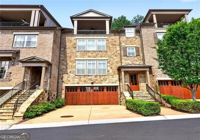 Photo 1 of Townhouse for sale at 3884 Paces Lookout Dr Se #14, Atlanta, GA 30339 | MLS# 10839010 | Listing updated on 2026-09-16