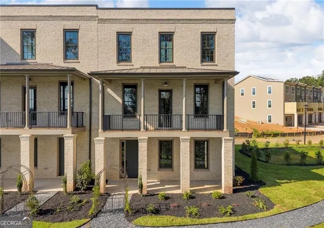 Photo 1 of Townhouse for sale at 1011 Creekside Ln, Cumming, GA 30040 | MLS# 10837811 | Listing updated on 2026-09-15