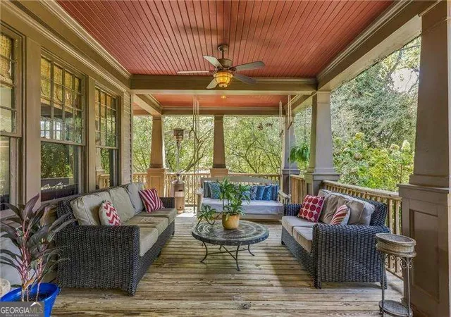 Photo 3 of Single family home for sale at 262 Daniel Ave SE, Atlanta, GA 30317 | MLS# 10852966 | Listing updated on 2026-09-25