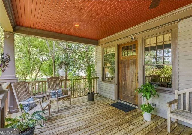 Photo 4 of Single family home for sale at 262 Daniel Ave SE, Atlanta, GA 30317 | MLS# 10852966 | Listing updated on 2026-09-25