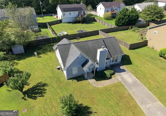Photo 3 of Single family home for sale at 131 Nicole Cir, Rockmart, GA 30153 | MLS# 10833564 | Listing updated on 2026-10-14