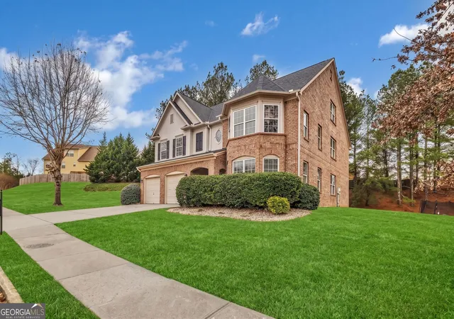 Photo 2 of Single family home for sale at 5401 Stone Cvs Dr Sw, Atlanta, GA 30331 | MLS# 10837564 | Listing updated on 2026-09-15