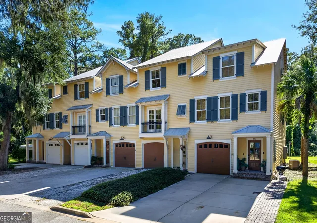 Photo 2 of Townhouse for sale at 235 Oyster Point Dr, Midway, GA 31320 | MLS# 10872649 | Listing updated on 2026-10-28