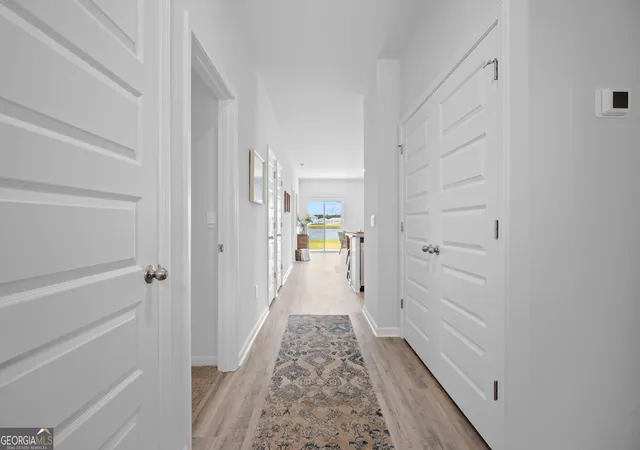 Photo 3 of Single family home for sale at 1075 Lakes Blvd, Brunswick, GA 31525 | MLS# 10853369 | Listing updated on 2026-10-09