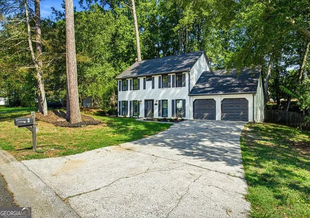 Photo 3 of Single family home for sale at 1362 Murdock Rd, Marietta, GA 30062 | MLS# 10840744 | Listing updated on 2026-09-18