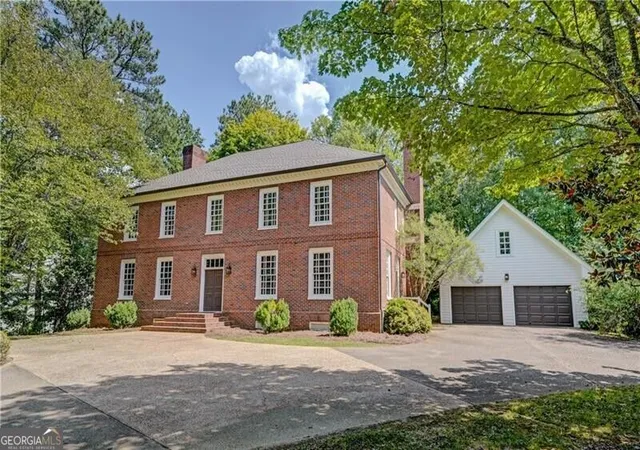 Photo 1 of Single family home for sale at 1740 Highgrove Clb Dr, Milton, GA 30004 | MLS# 10840542 | Listing updated on 2026-09-18