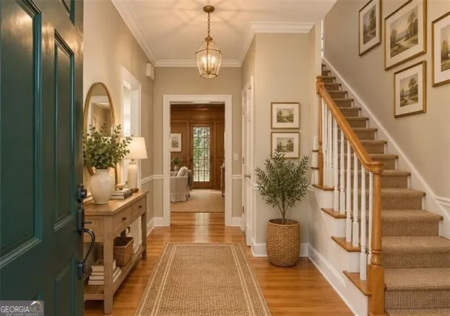 Photo 2 of Single family home for sale at 1090 Applecross Dr, Roswell, GA 30075 | MLS# 10839034 | Listing updated on 2026-09-23