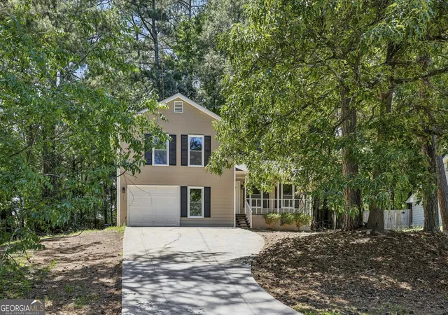 Photo 2 of Sale Pending at 2028 Summertown Dr, Norcross, GA 30071 | MLS# 10837889 | Listing updated on 2026-09-09