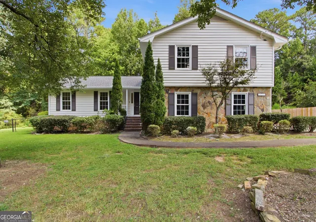 Photo 1 of Single family home for sale at 3662 Sweet Briar Ln Se, Conyers, GA 30094 | MLS# 10846008 | Listing updated on 2026-09-28