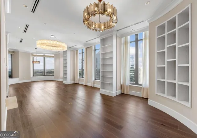 Photo 2 of Condo for sale at 3376 Peachtree Rd Ne #35A, Atlanta, GA 30326 | MLS# 10836960 | Listing updated on 2026-09-15
