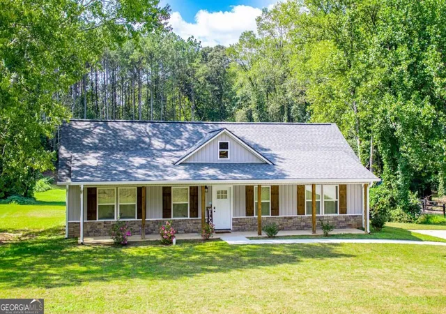 Single family home for sale at 165 N Carroll St, Bowdon, GA 30108 | MLS# 10850223