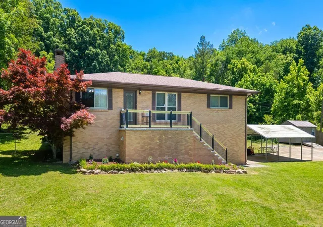 Photo 1 of Single family home for sale at 2218 Morris Hl Rd, Chattanooga, TN 37421 | MLS# 10843865 | Listing updated on 2026-09-24