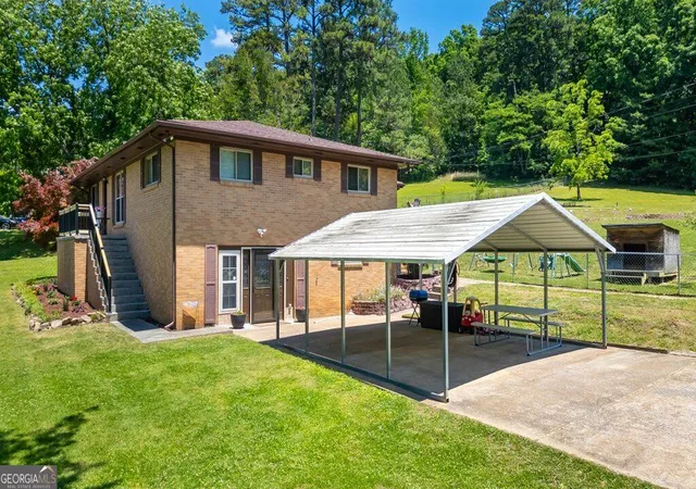 Photo 4 of Single family home for sale at 2218 Morris Hl Rd, Chattanooga, TN 37421 | MLS# 10843865 | Listing updated on 2026-09-24