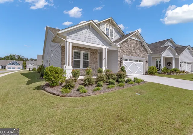 Photo 1 of Single family home for sale at 93 Clb Cresswind Dr, Newnan, GA 30263 | MLS# 10849339 | Listing updated on 2026-10-02
