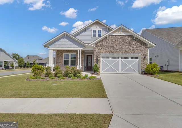 Photo 2 of Single family home for sale at 93 Clb Cresswind Dr, Newnan, GA 30263 | MLS# 10849339 | Listing updated on 2026-10-02