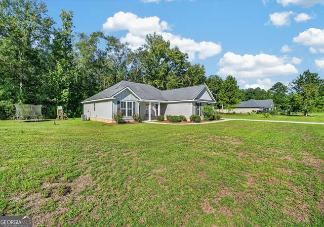 Photo 2 of Single family home for sale at 229 Shiloh Dr, Brooklet, GA 30415 | MLS# 10840359 | Listing updated on 2026-09-18
