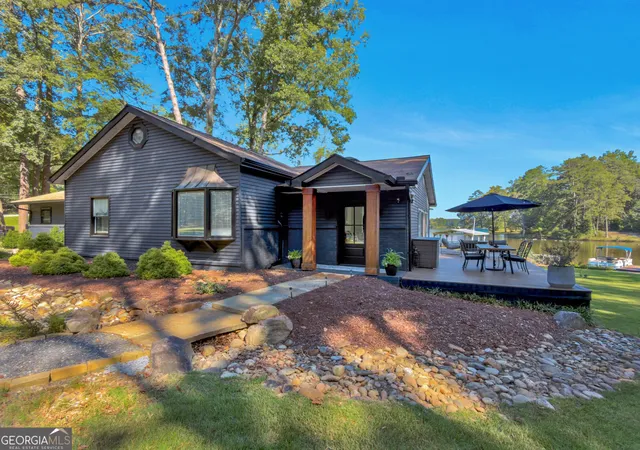 Photo 3 of Single family home for sale at 3118 Jodeco Dr, Jonesboro, GA 30236 | MLS# 10851297 | Listing updated on 2026-10-07