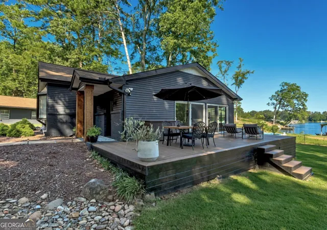 Photo 3 of Single family home for sale at 3118 Jodeco Dr, Jonesboro, GA 30236 | MLS# 10851297 | Listing updated on 2026-10-07