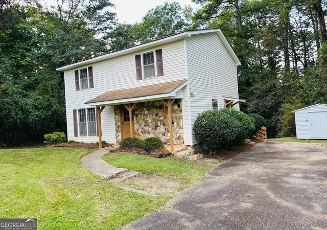Photo 2 of Sale Pending at 115 W Pyne Dr, Lagrange, GA 30240 | MLS# 10841453 | Listing updated on 2026-09-10