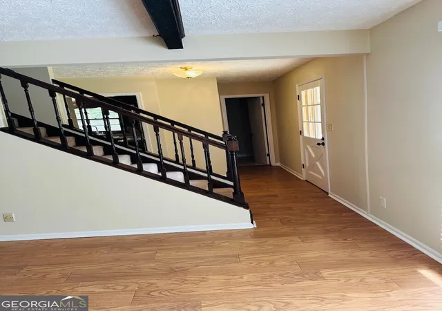 Photo 3 of Sale Pending at 115 W Pyne Dr, Lagrange, GA 30240 | MLS# 10841453 | Listing updated on 2026-09-10