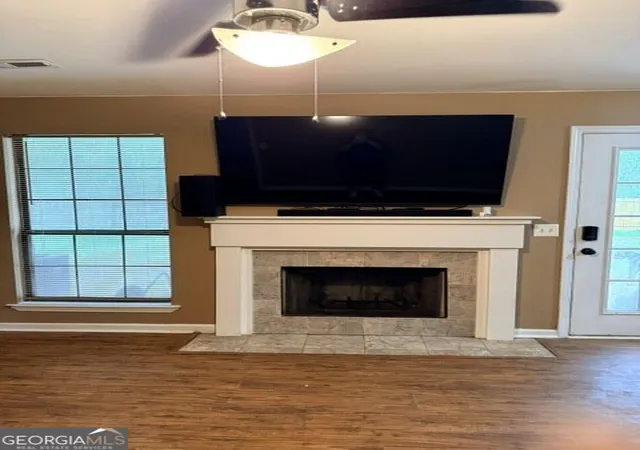 Photo 4 of Single family home for sale at 901 Brighton Way, Pooler, GA 31322 | MLS# 10850646 | Listing updated on 2026-10-06