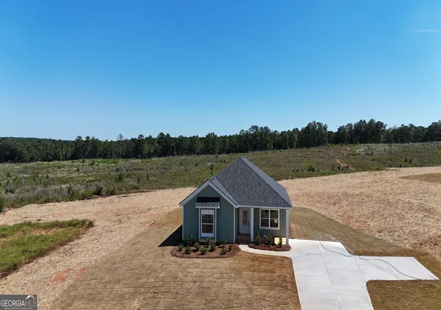 Photo 3 of Sale Pending at 844 Primrose Circle, Greenville, GA 30222 | MLS# 10796142 | Listing updated on 2026-09-23