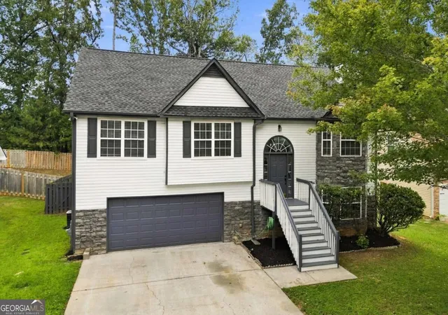 Photo 1 of Single family home for sale at 2362 Garnet Ave, Riverdale, GA 30296 | MLS# 10853681 | Listing updated on 2026-10-09