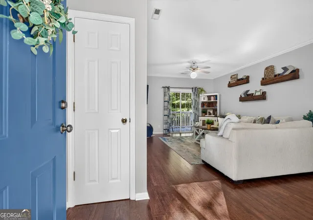 Listing Photo 5 - Condo for sale in building located at 502 Peachtree Clb Dr, Peachtree City, GA 30269