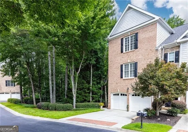 Townhouse for sale at 5492 Glenridge Dr #524, Atlanta, GA 30342 | MLS# 10836210