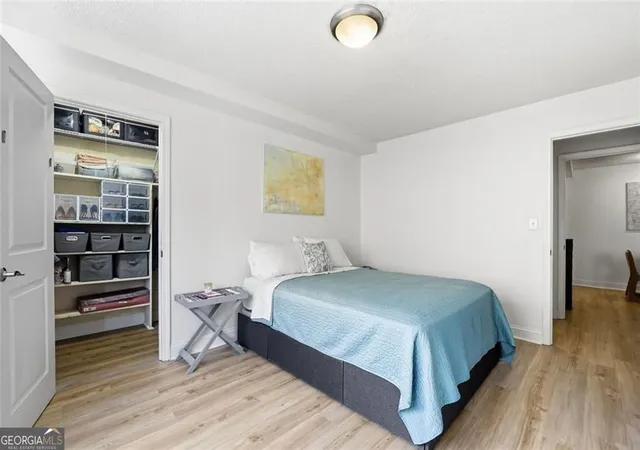 Photo 4 of Condo for sale at 2479 Peachtree Rd NE #303, Atlanta, GA 30305 | MLS# 10840585 | Listing updated on 2026-09-18