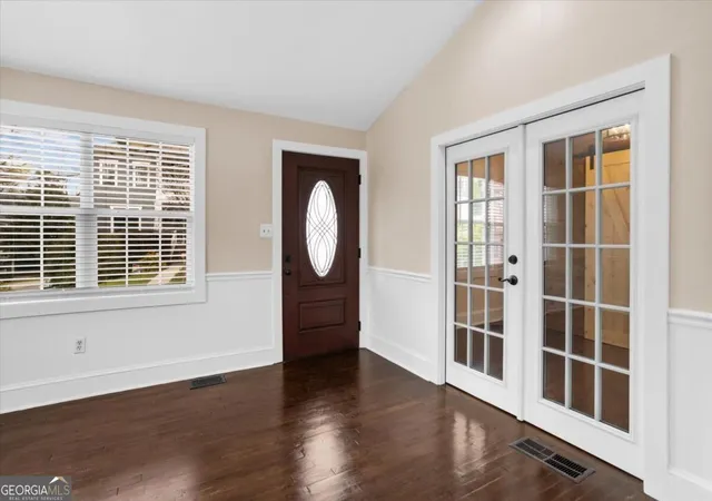 Photo 3 of Single family home for sale at 3268 Mae Ave NE, Brookhaven, GA 30319 | MLS# 10846877 | Listing updated on 2026-09-30