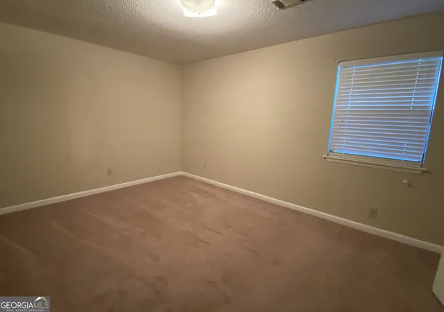 Photo 3 of Condo for sale at 352 Tallulah Trl #6, Warner Robins, GA 31088 | MLS# 10837239 | Listing updated on 2026-09-23