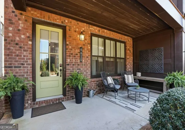 Photo 3 of Townhouse for sale at 6610 Cortland Walk, Alpharetta, GA 30005 | MLS# 10801379 | Listing updated on 2026-09-12