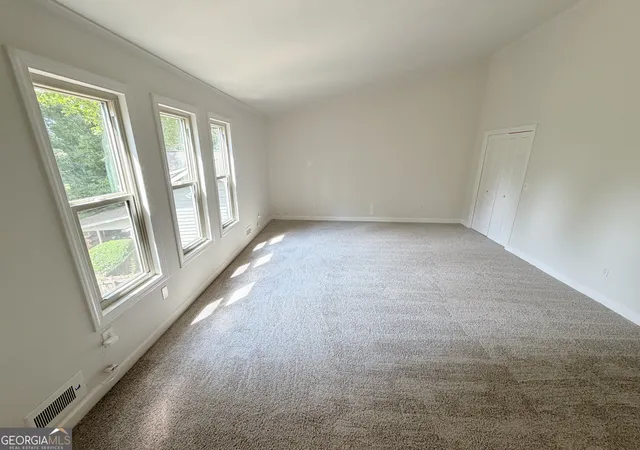 Photo 3 of Single family home for sale at 3962 Spalding Holw, Peachtree Corners, GA 30092 | MLS# 10852634 | Listing updated on 2026-10-08