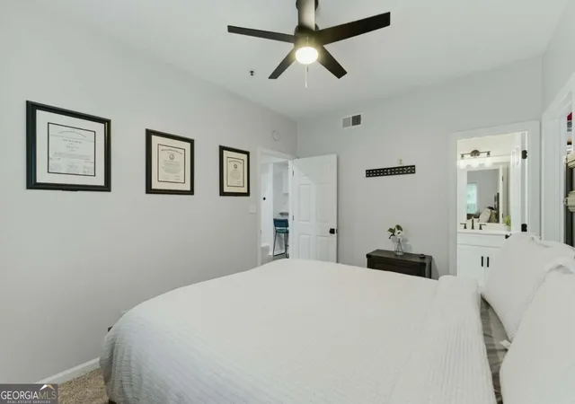 Photo 3 of Condo for sale at 1250 Parkwood Cir Se #1214, Atlanta, GA 30339 | MLS# 10837829 | Listing updated on 2026-09-15