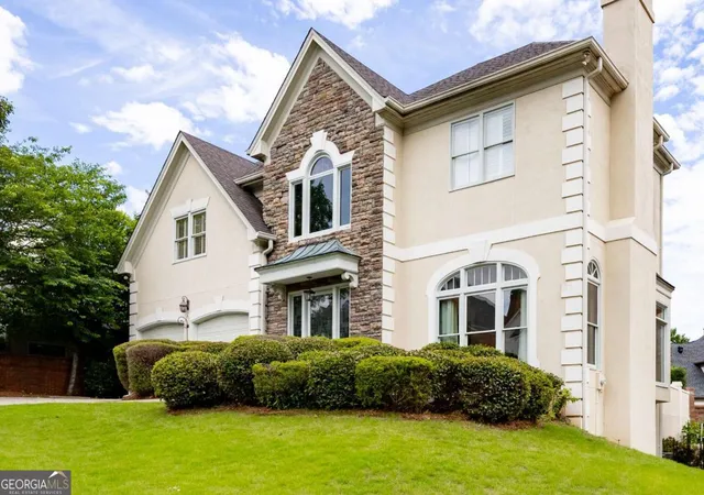 Photo 3 of Single family home for sale at 4479 Chattahoochee Plantation Dr Se, Marietta, GA 30067 | MLS# 10792547 | Listing updated on 2026-09-22