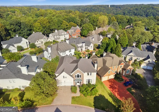 Photo 3 of Single family home for sale at 4479 Chattahoochee Plantation Dr Se, Marietta, GA 30067 | MLS# 10792547 | Listing updated on 2026-09-22