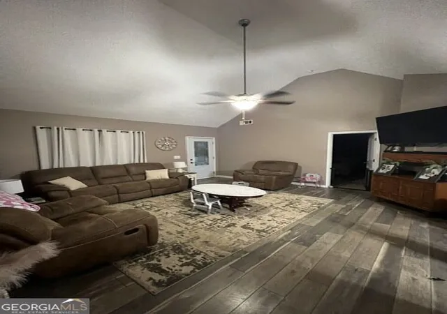 Photo 2 of Single family home for sale at 226 Sandy Brk Cir, Thomaston, GA 30286 | MLS# 10845875 | Listing updated on 2026-09-26