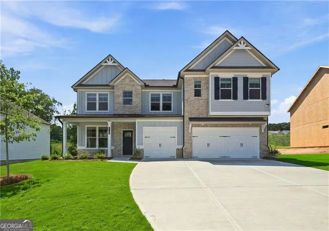 Photo 1 of Single family home for sale at 186 Buffalo Tr, Stockbridge, GA 30281 | MLS# 10842452 | Listing updated on 2026-09-10
