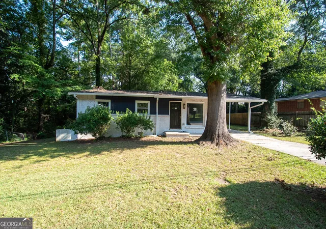 Photo 1 of Single family home for sale at 108 Pine Cir, Jonesboro, GA 30236 | MLS# 10819711 | Listing updated on 2026-09-26