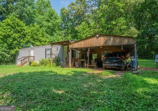 Photo 2 of Manufactured home for sale at 157 Neal Valley Ln, Commerce, GA 30530 | MLS# 10815521 | Listing updated on 2026-09-10