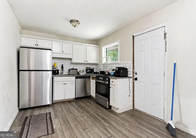 Photo 3 of Single family home for sale at 4366 Glenwood Pkwy, Decatur, GA 30032 | MLS# 10851558 | Listing updated on 2026-10-22
