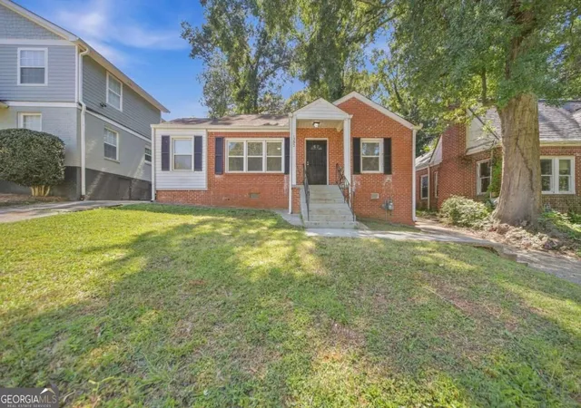 Photo 1 of Single family home for sale at 1292 Beecher St Sw, Atlanta, GA 30310 | MLS# 10846244 | Listing updated on 2026-09-30