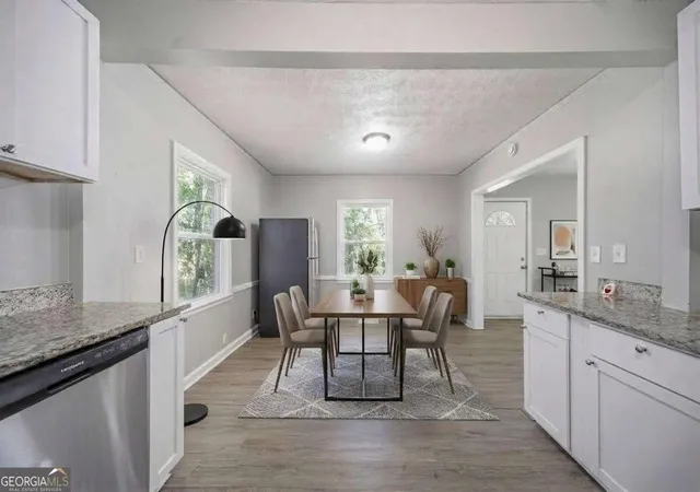 Photo 3 of Single family home for sale at 1292 Beecher St Sw, Atlanta, GA 30310 | MLS# 10846244 | Listing updated on 2026-09-30