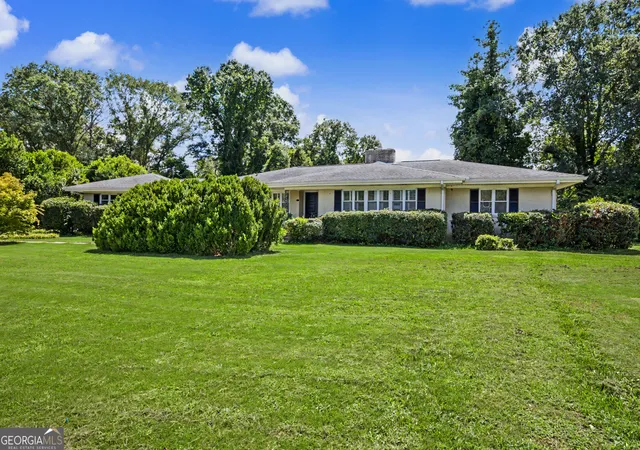 Photo 1 of Single family home for sale at 17962 Main St, Woodbury, GA 30293 | MLS# 10834498 | Listing updated on 2026-09-15