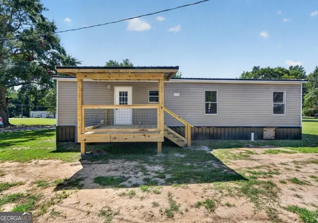 Photo 2 of Manufactured home for sale at 156 Vinson Rd, Mcintyre, GA 31054 | MLS# 10846959 | Listing updated on 2026-10-10
