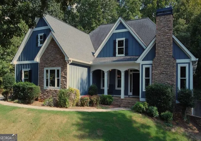 Single family home for sale at 47 Stone Gate Dr NW, Cartersville, GA 30120 | MLS# 10850986